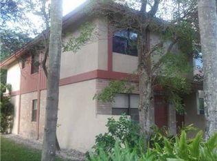 939 N University Dr, Coral Springs, FL 33071