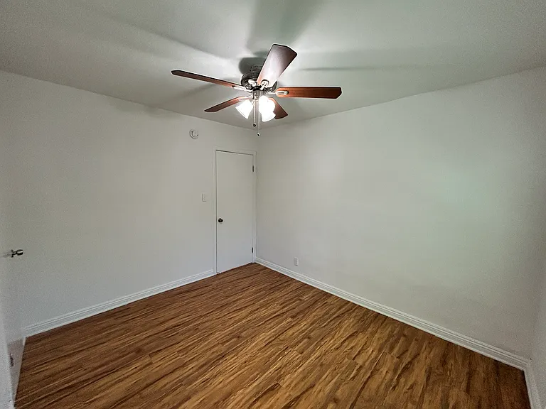 1695 Summit Ave #1695 — Photo 15