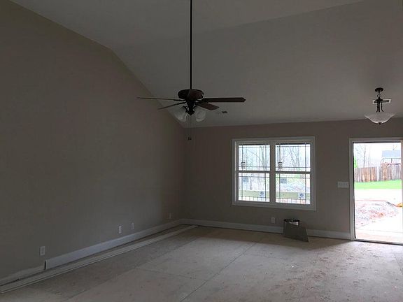 5th image of 107 Camelot Lot 107