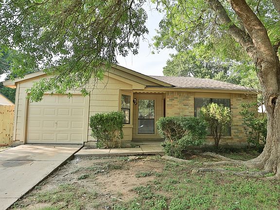 3rd image of 24214 Wild Horse Ln
