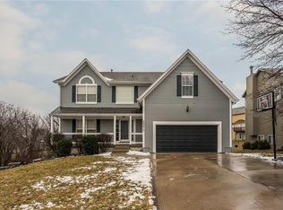 23217 W 46th St, Shawnee, KS 66226