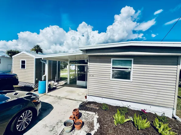 1419 Turkey Creek Dr NE, Palm Bay, FL 32905