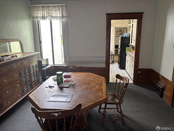 2nd image of 560 27th Ave
