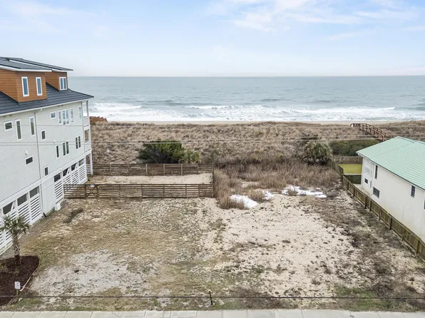 (undisclosed Address), Carolina Beach, NC 28428