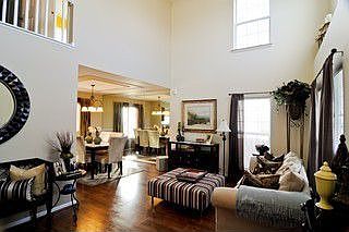 Living Room / Dining Room