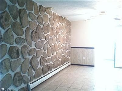 5th image of 1173-1175 Rosewood Dr NE