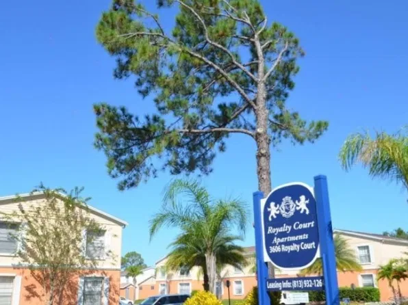 Royalty Court Apartments