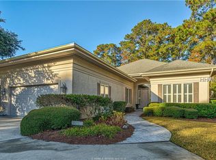 8 Manor Court Ln, Hilton Head Island, SC 29926