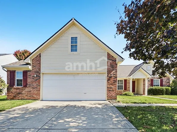 17023 Puntledge Dr, Westfield, IN 46062