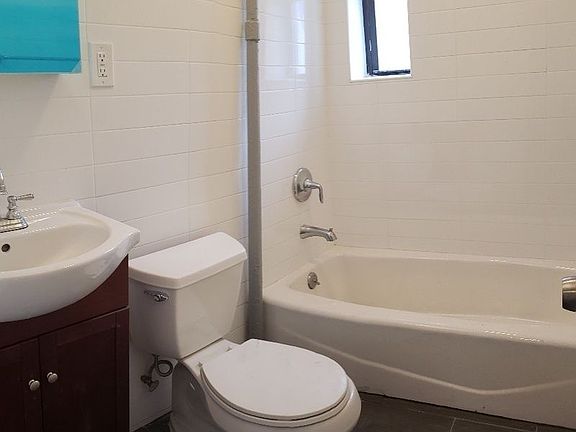 4th image of 115 Ocean Ave #5B