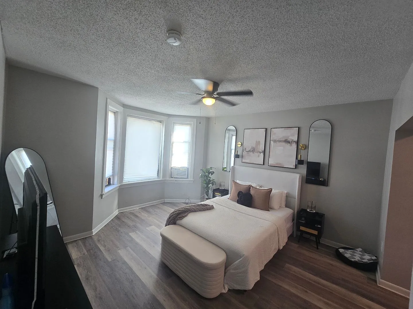 3805-7 California Ave — Photo 4