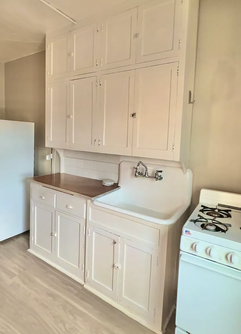 Studio, 500 sqft, $1,325 — Photo 4