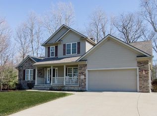 6711 Rolling Acres Ct, Concord Township, OH 44077