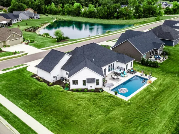 6173 Daxton Dr, Fort Wayne, IN 46818