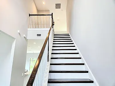 194 Valley Falls Way — Photo 7