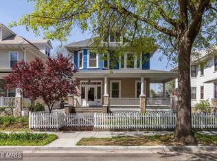 1233 Crittenden St NW, Washington, DC