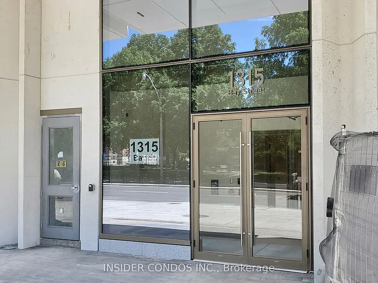 1315 Bay St #1703 — Photo 3
