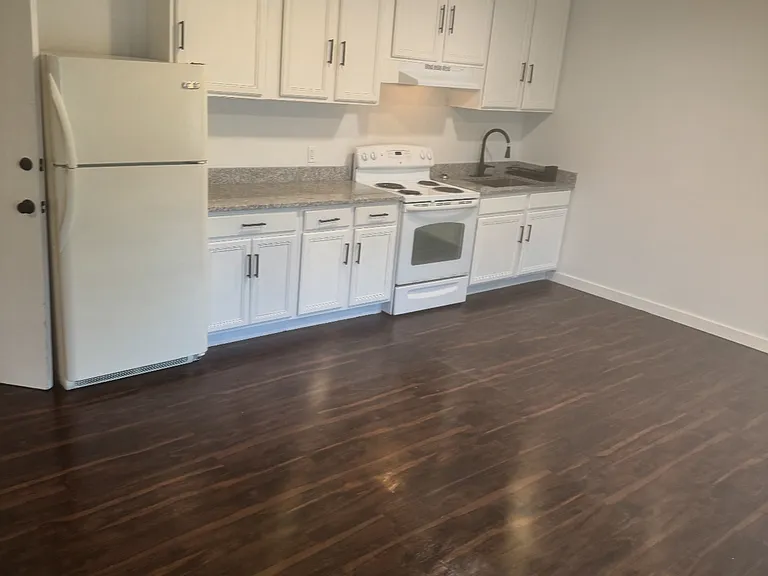 1080 Morrell St #13 — Photo 9