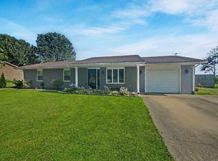 1431 W Maple St, Jasper, IN 47546