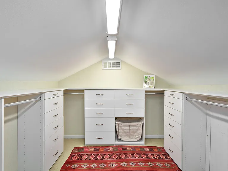 321 Vanderbilt Rd — Photo 15