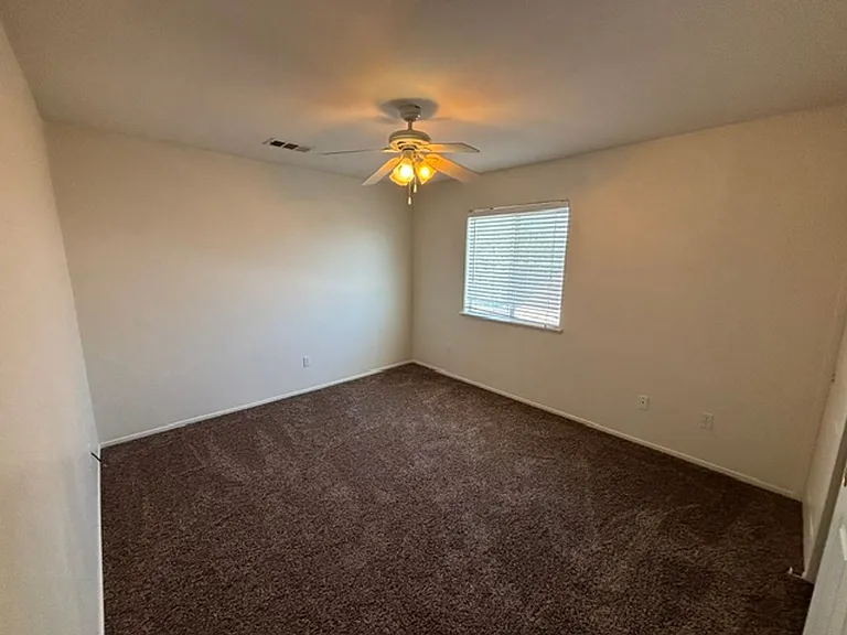 224 Fonzie Ave — Photo 12