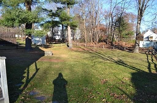 2nd image of 50 Wood Dr