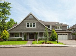 19320 SW Lorna Ln, Lake Oswego, OR 97035