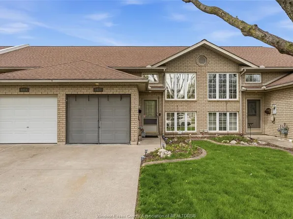 1022 Lexington Cir, Windsor, ON N8S 4T3