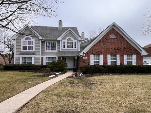 5S551 Paxton Dr #5D, Naperville, IL 60563