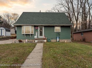515 Community St, Lansing, MI 48906