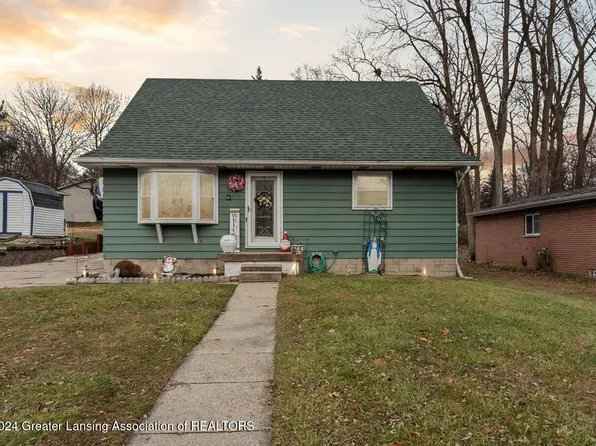 515 Community St, Lansing, MI 48906