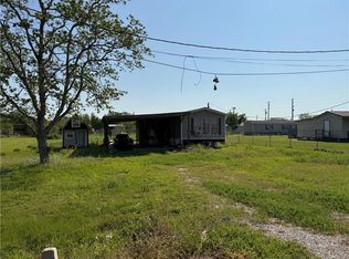 637 Main Project Rd, Schriever, LA 70395
