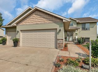 109 Lone Ridge Ln, Foley, MN 56329