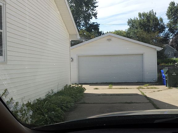 Double garage