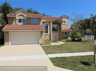 10291 Sunstream Ln, Boca Raton, FL 33428
