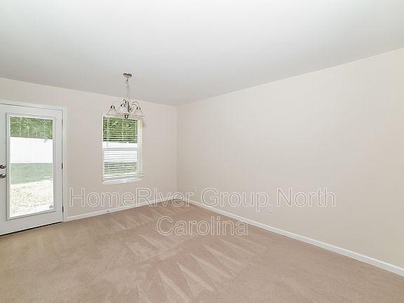 2nd image of 141 Stonewall Ln