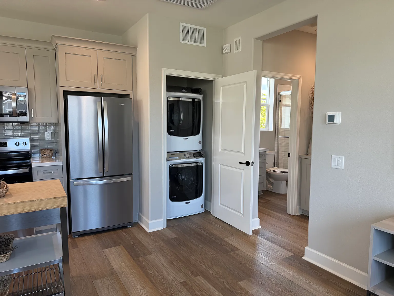 1 bed, 780 sqft, $2,700 — Photo 4