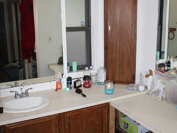4th image of 360 Placid Cove Dr