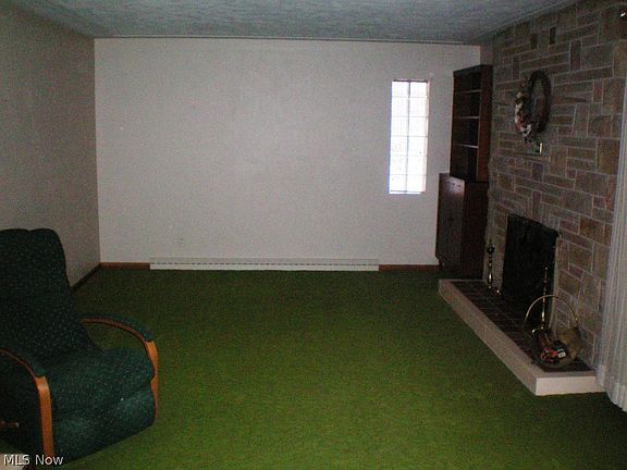 4th image of 2737 W Skyline Dr