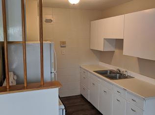 240 Fuller Ave #10, Saint Paul, MN 55103