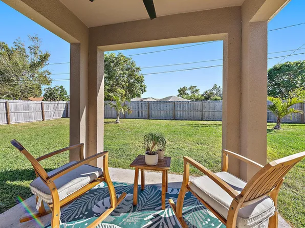 2291 SE Merrill Road, Port St Lucie, FL 34952