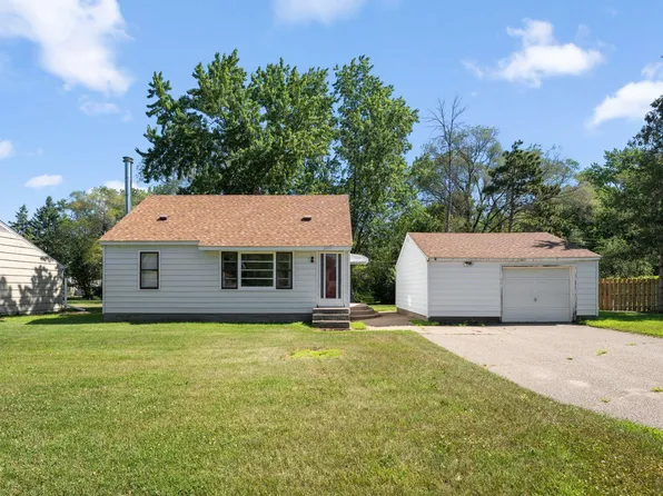 2331 108th Ave NW, Coon Rapids, MN 55433