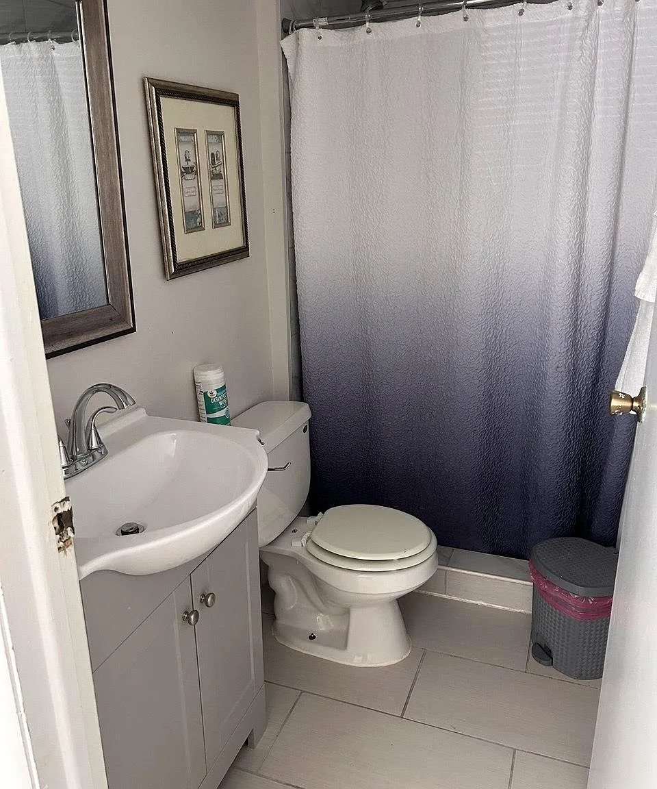 4 bed, 3.5 bath, 1059 sqft, $1,499 — Photo 2