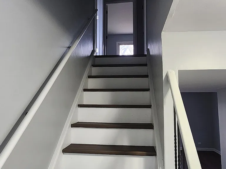209 Coral Ct — Photo 15