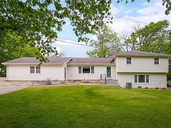 50 & 51 T St, Lees Summit, MO 64086