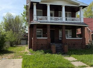 716 E 160th St, Cleveland, OH 44110