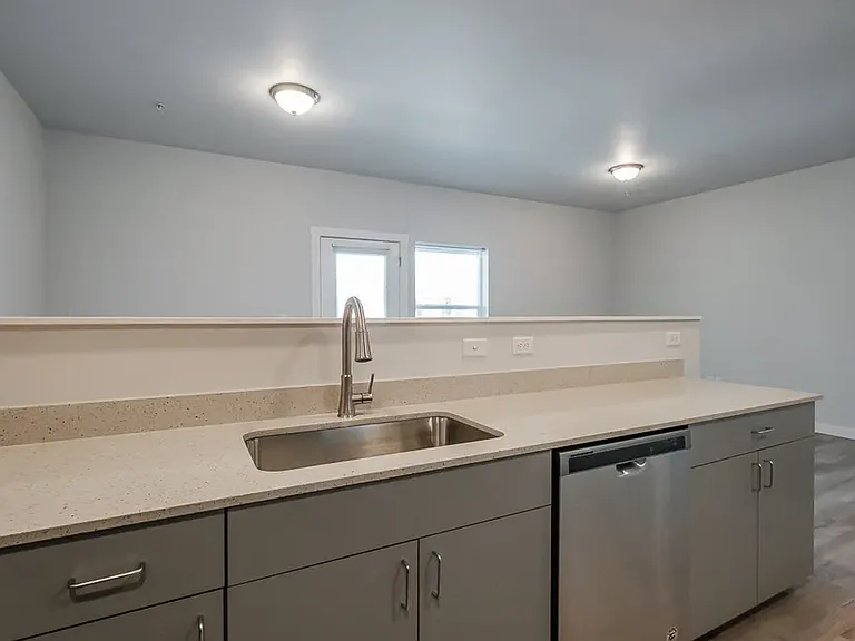Cascade Meadows Apartments — Photo 7