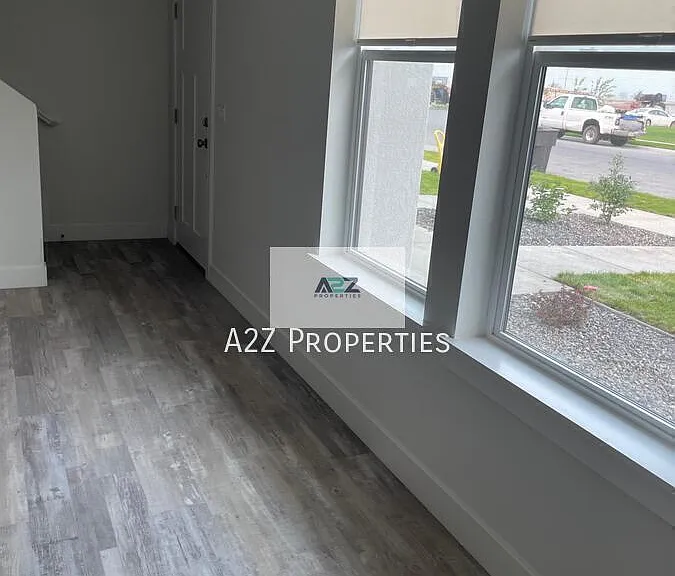 1335 E 1590 N — Photo 10