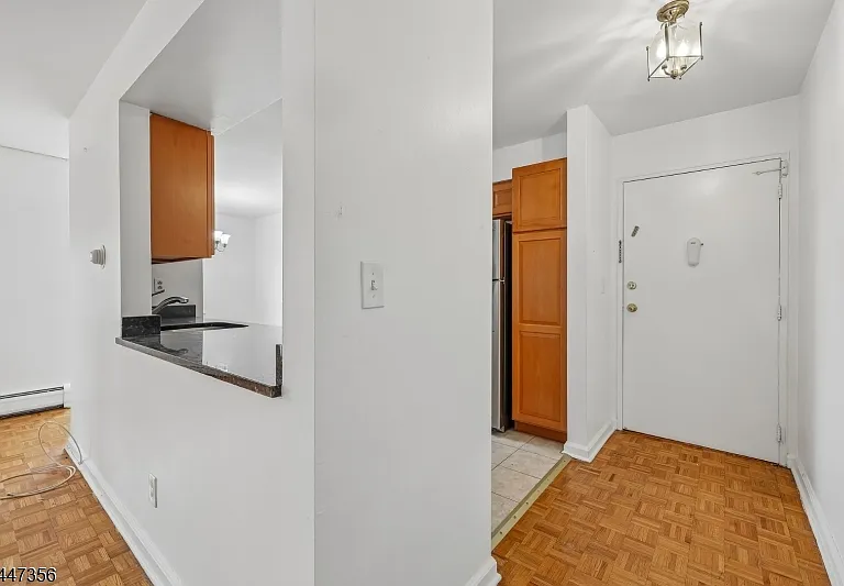 135-167 S Maple Ave #137-H — Photo 4