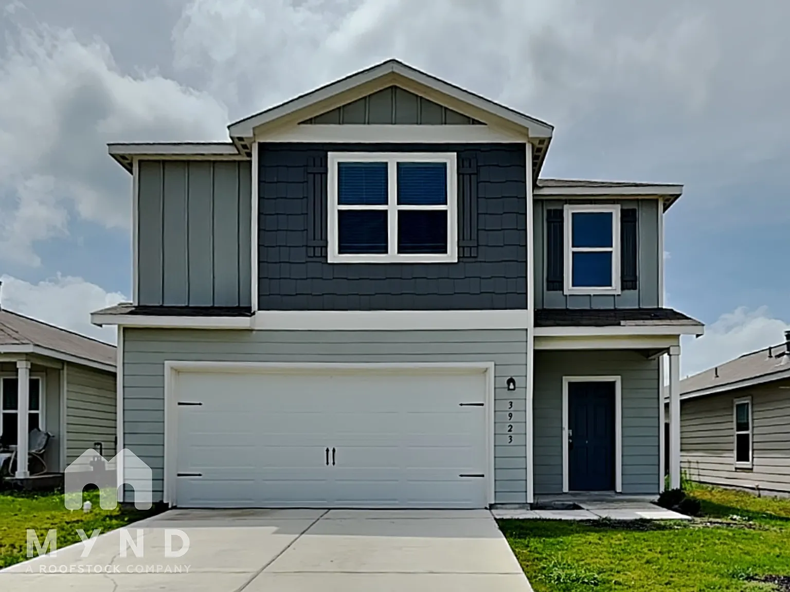 5 bed, 2.5 bath, 2470 sqft, $2,015 — Photo 1